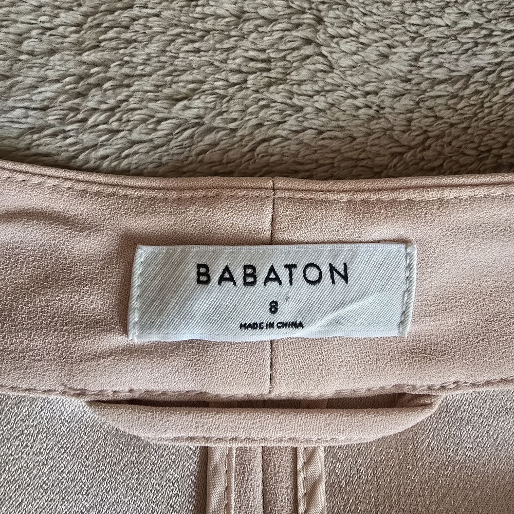 Aritzia Babaton Power Hip Blazer Peach size 8 - Picture 9 of 12